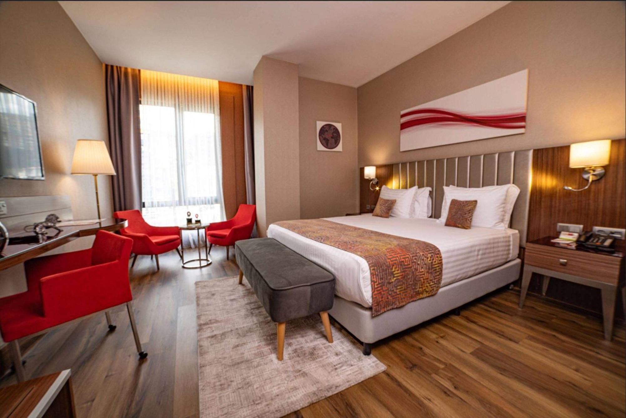 Ramada By Wyndham Istanbul Alibeykoy Hotel Ngoại thất bức ảnh