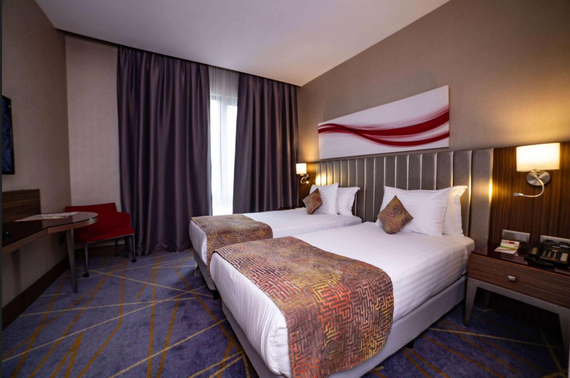 Ramada By Wyndham Istanbul Alibeykoy Hotel Ngoại thất bức ảnh