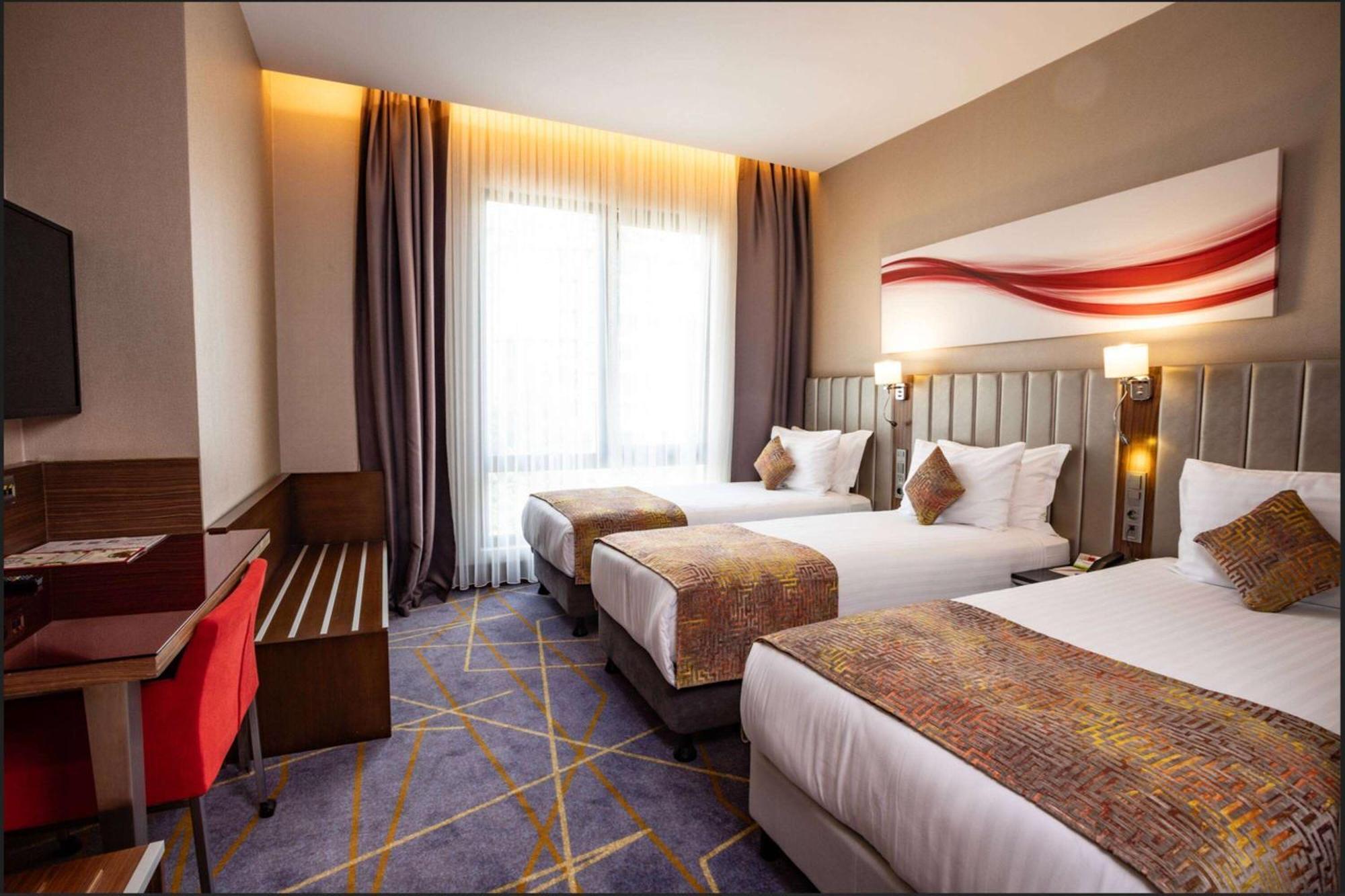 Ramada By Wyndham Istanbul Alibeykoy Hotel Ngoại thất bức ảnh